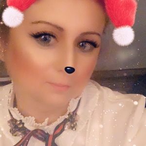 Meet your Posher, Tina